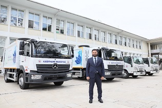 KÂĞITHANE’DE HER GÜN 2 BİN 200 CADDE VE SOKAK TEMİZLENİYOR
